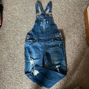 Woman’s Overalls Size 13